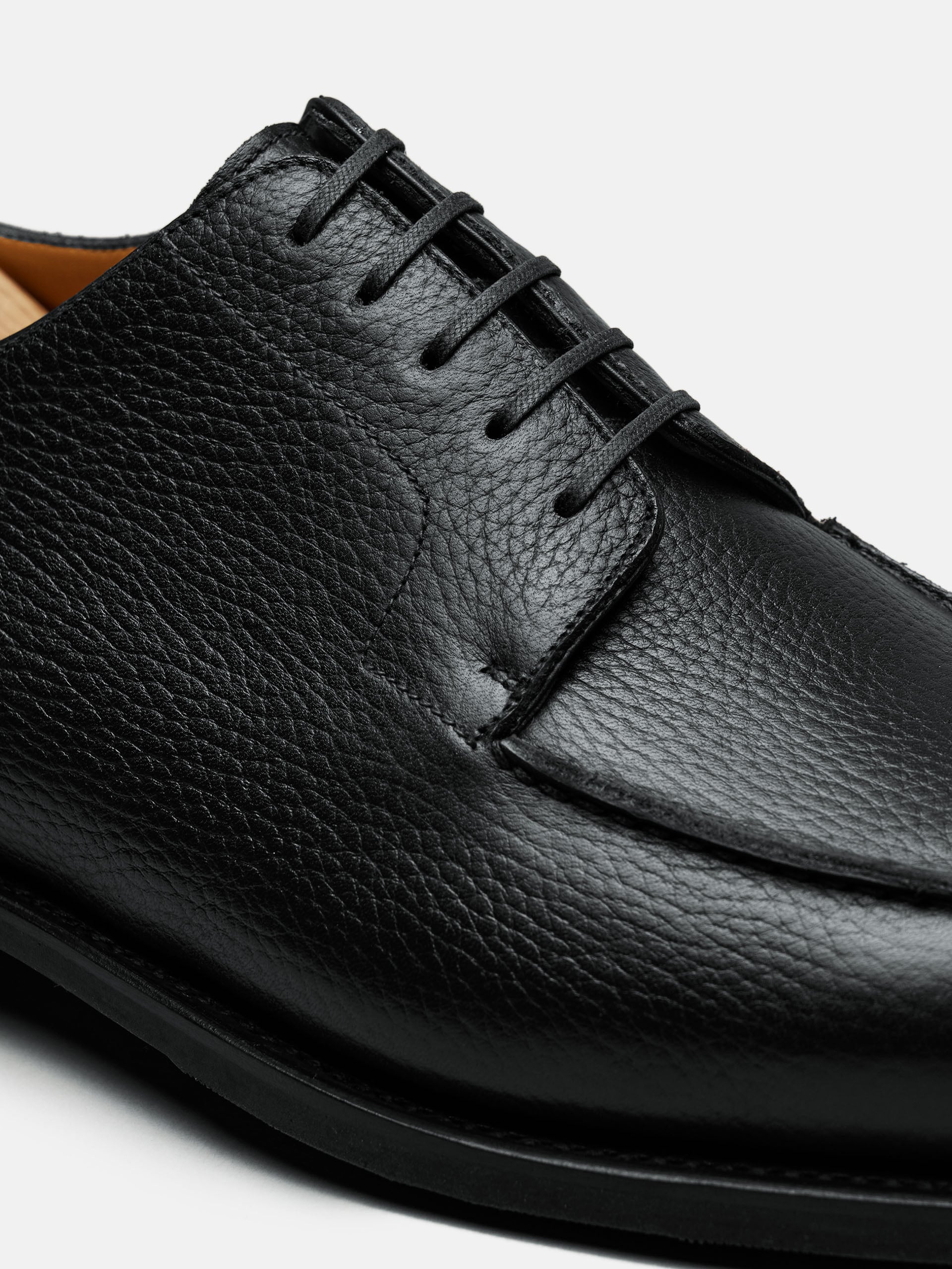 The Split Toe Derby - Black Grain