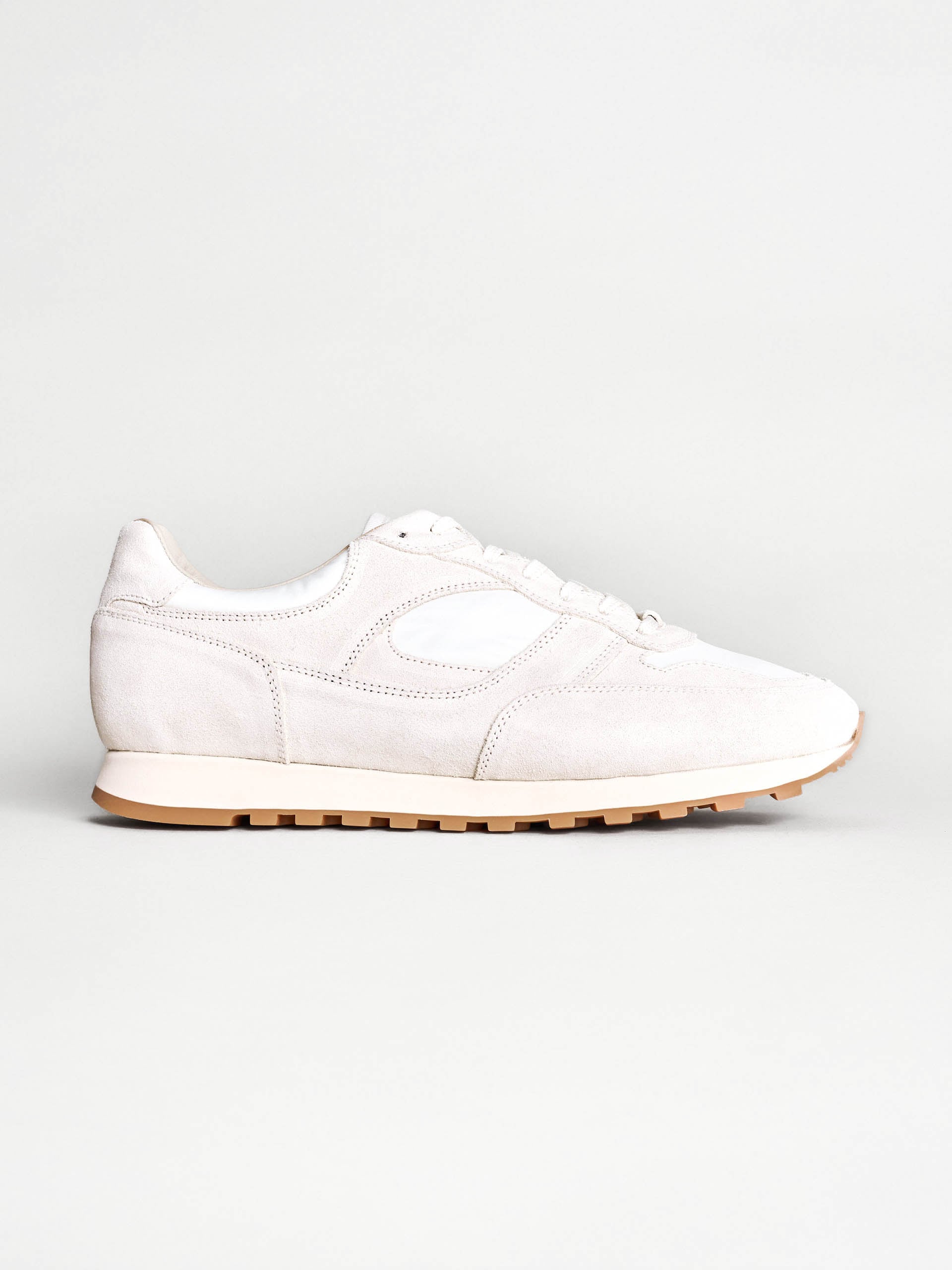 The Trainer - White
