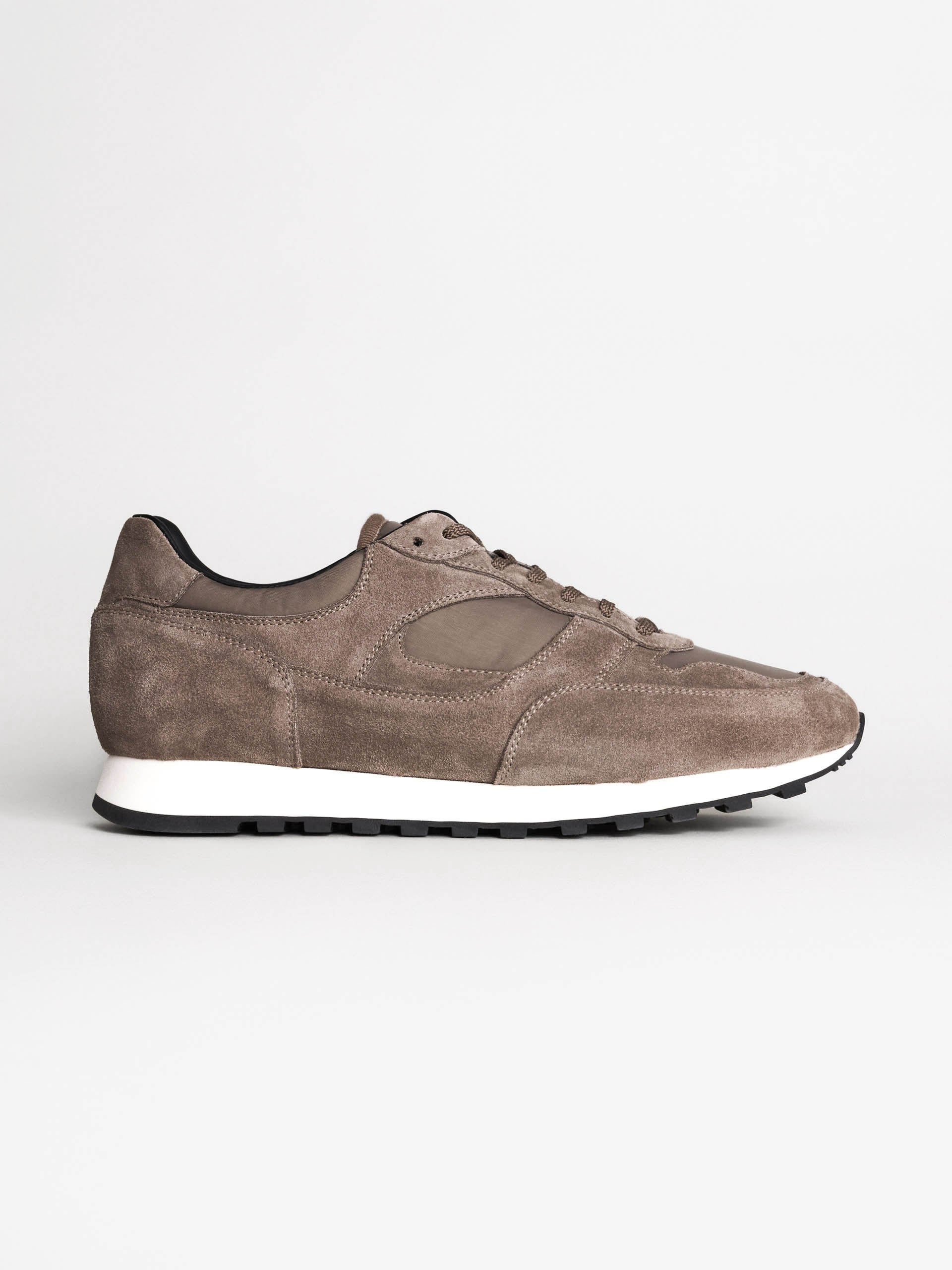 The Trainer - Taupe