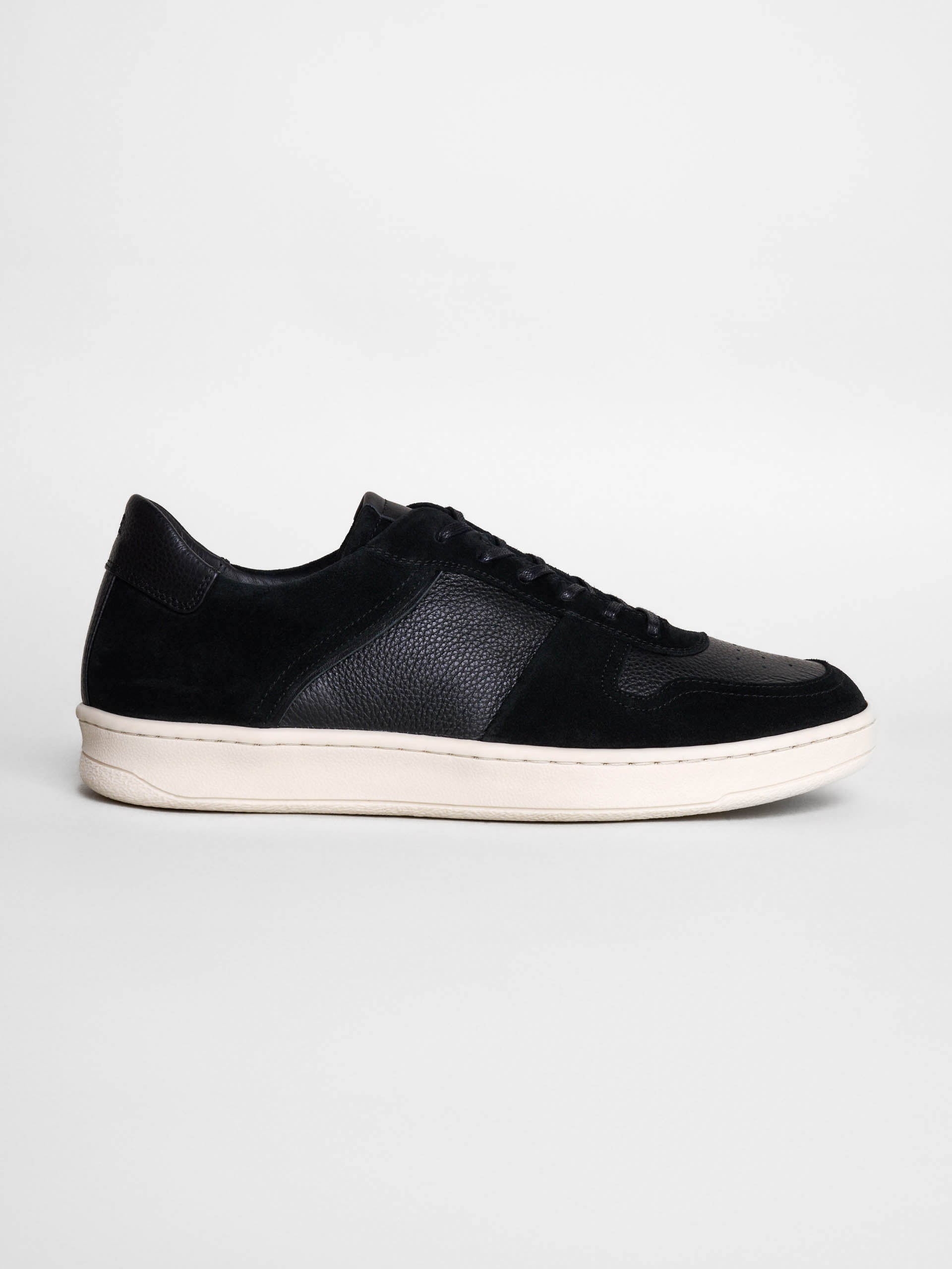The Court Sneaker - Black