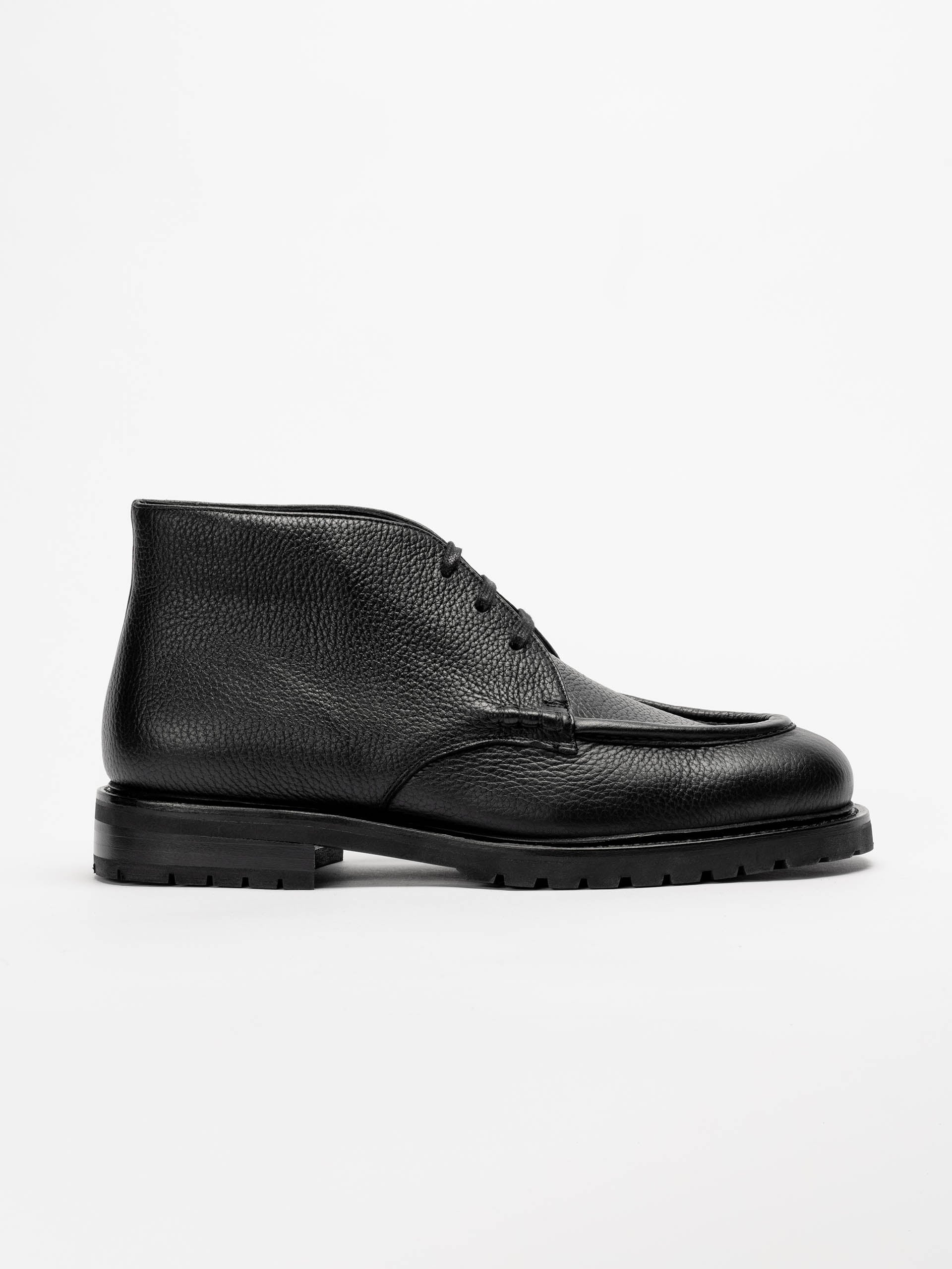 The Moc Toe Chukka - Black Grain