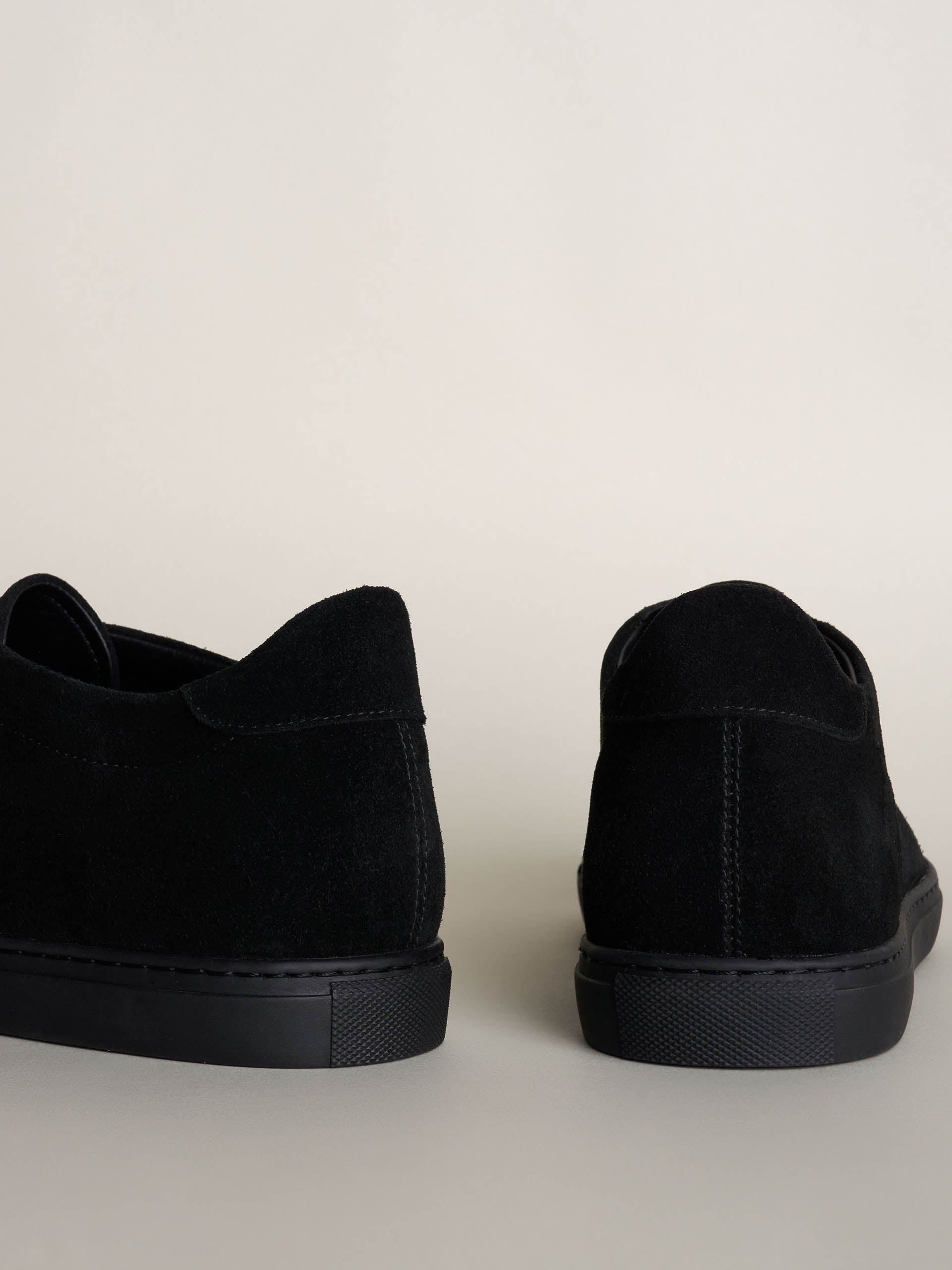 The Sneaker 02 - Black Suede