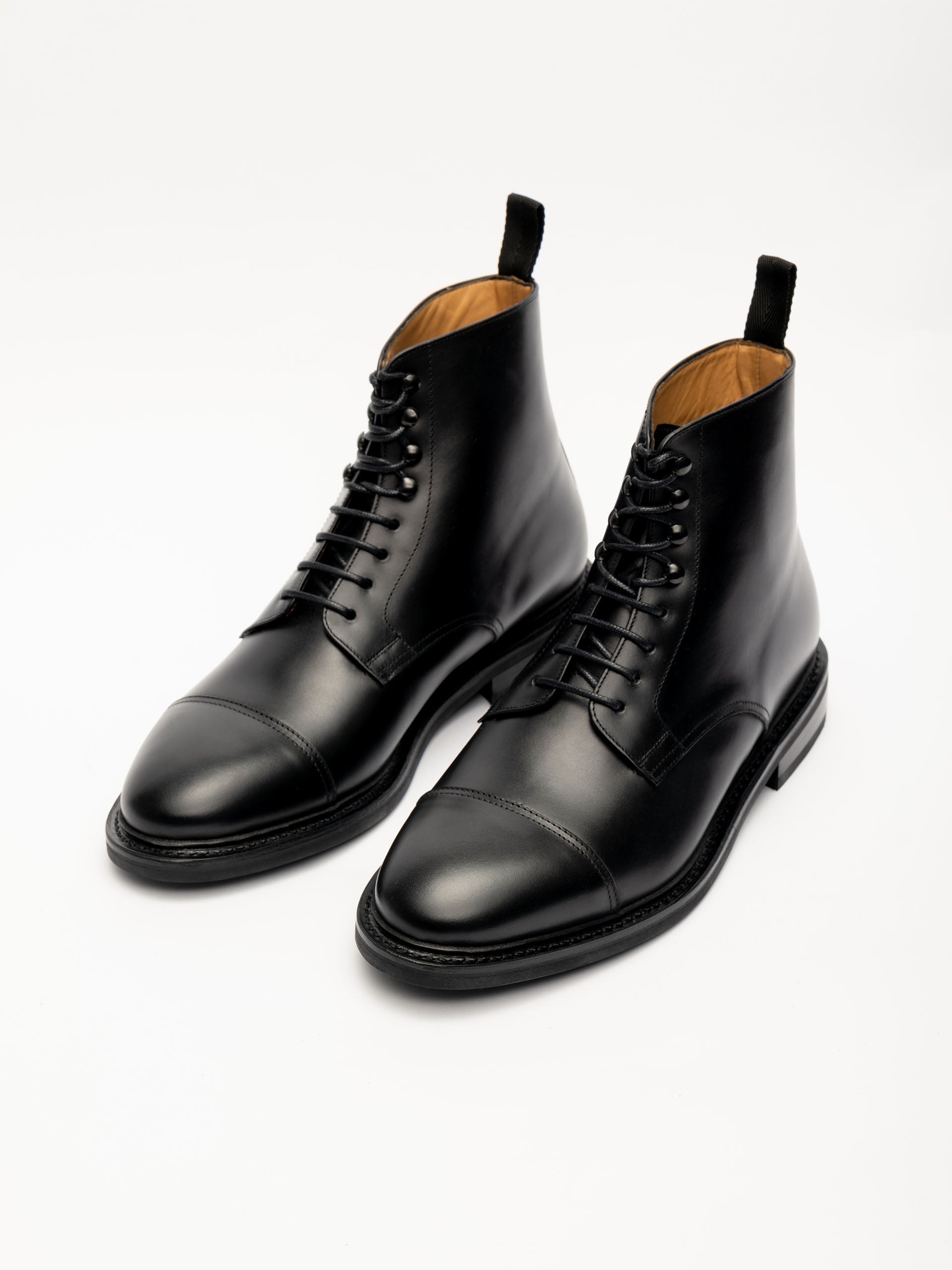 The Jumper Boot - Black Calf